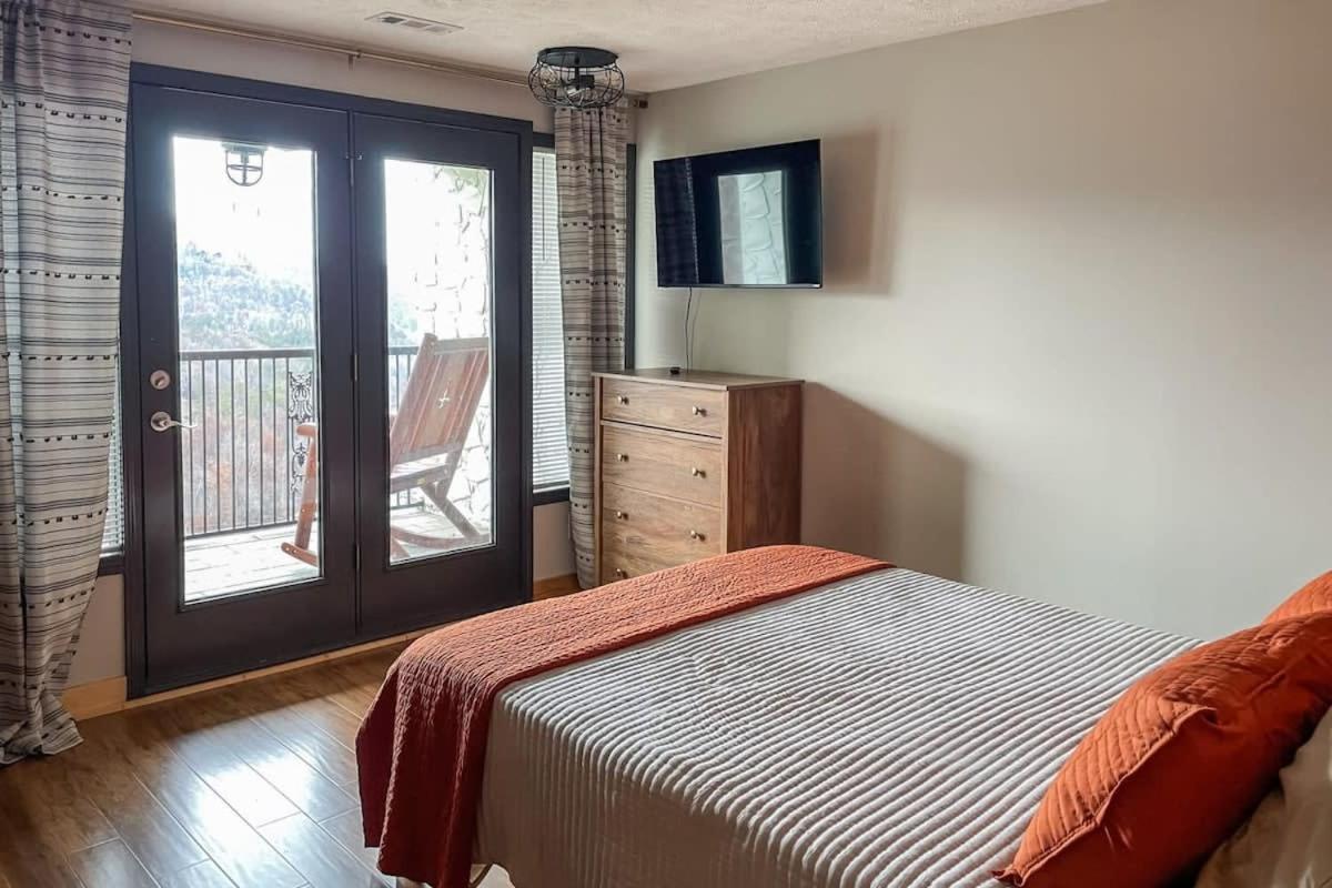 Mountain Views At Dolly'S Castle Unit 7 Villa Sevierville Exterior foto